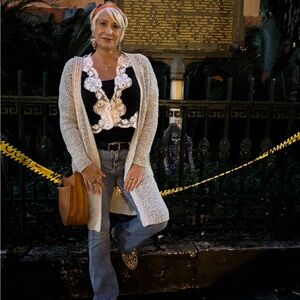 Meet your Posher, Leah